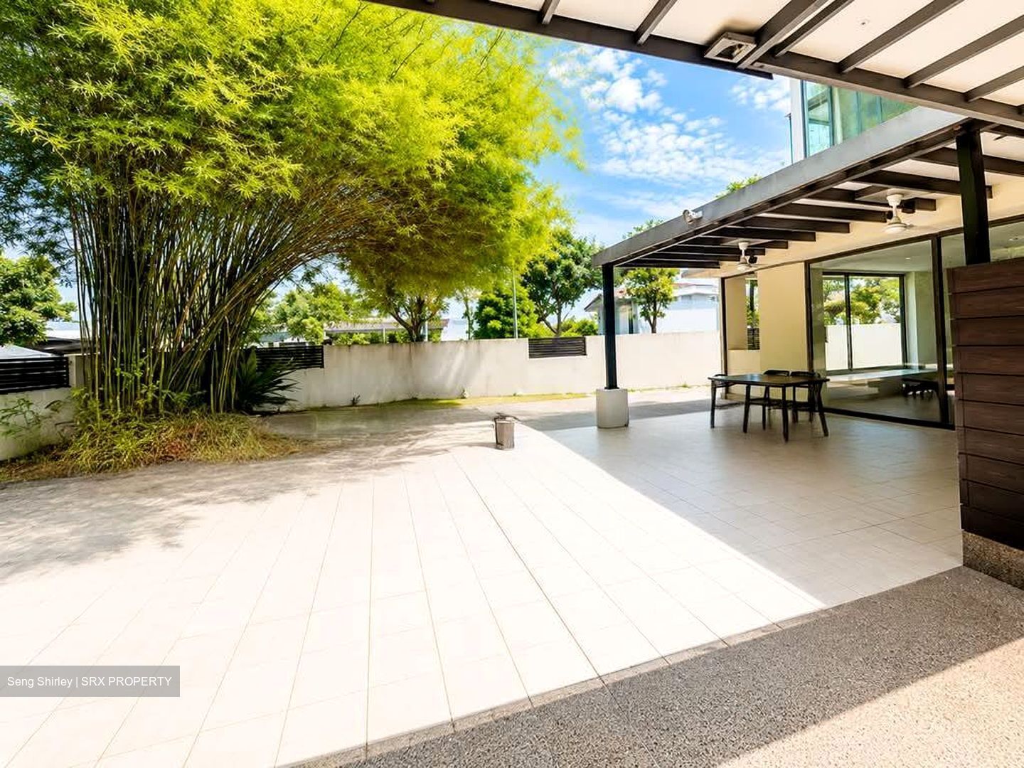 Goldenhill Villas (D19), Terrace #581477301